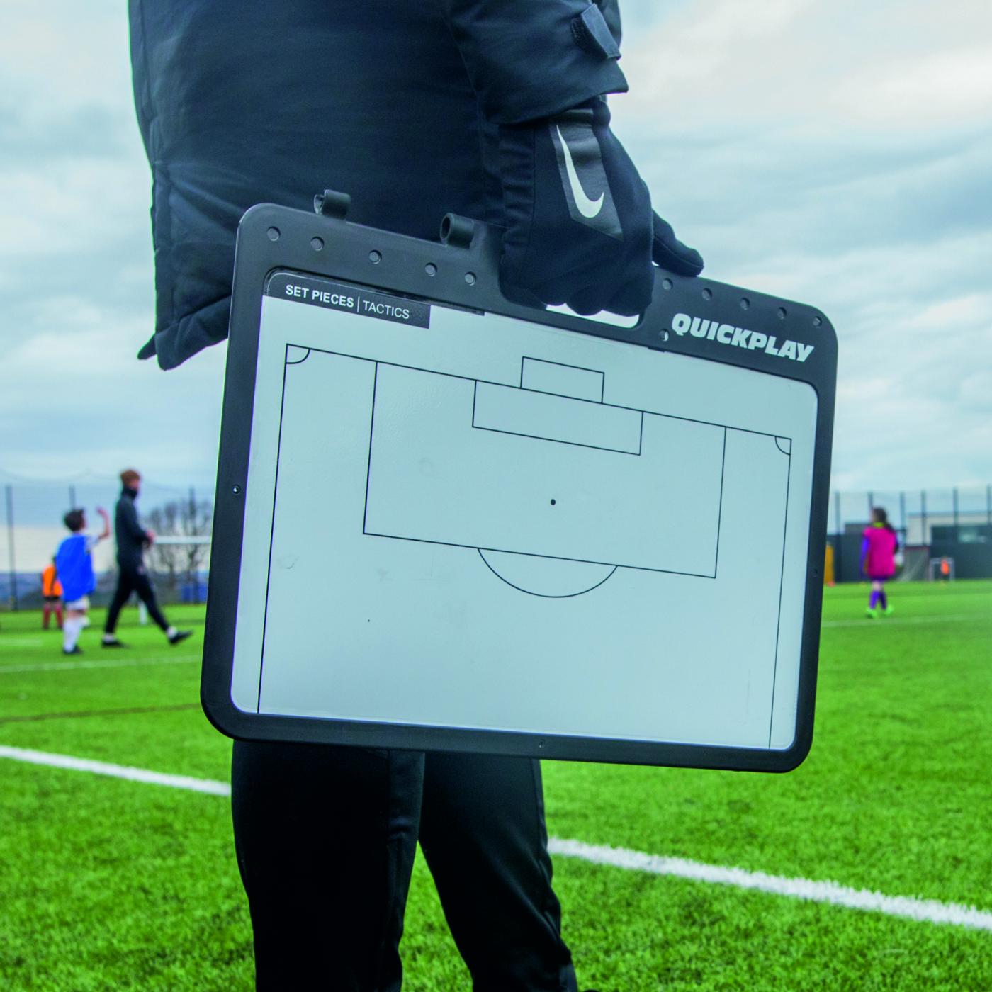 Fußball-Taktiktafel für Trainer