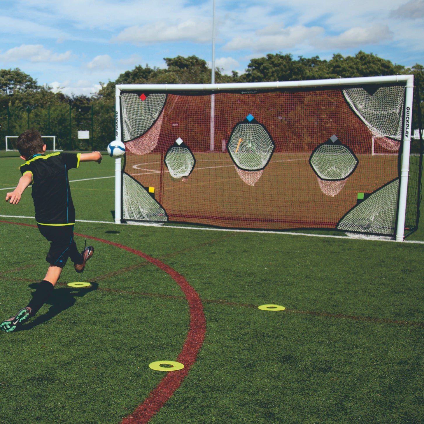 TARGET Torwand-Netz für Fußballtore 500 x 200 cm (ohne Tor)